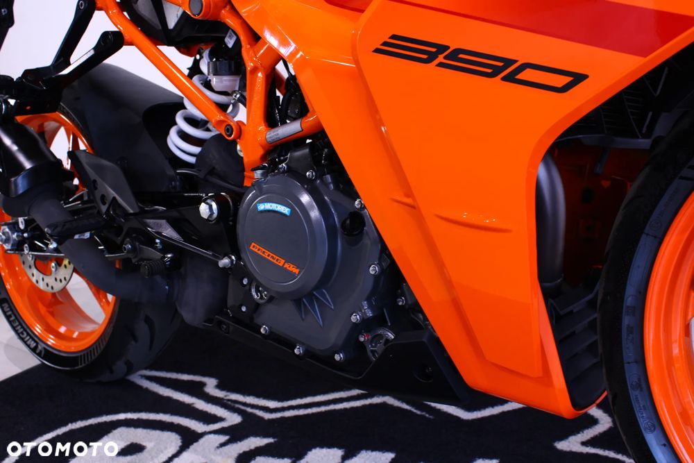 KTM RC 390 - 20