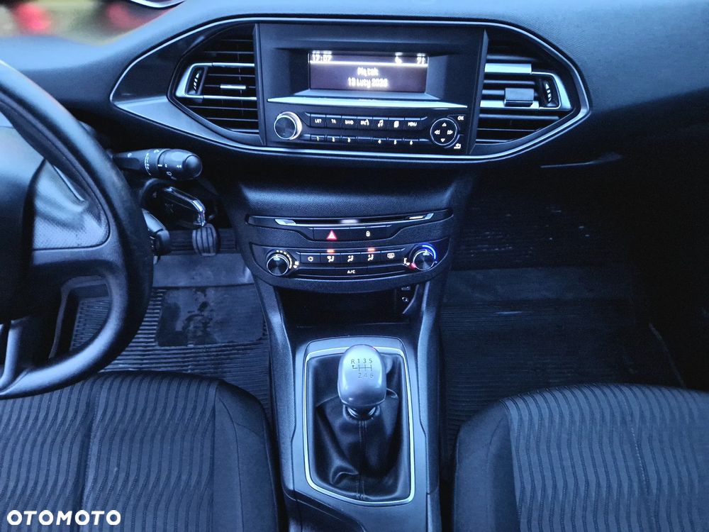 Peugeot 308 - 14