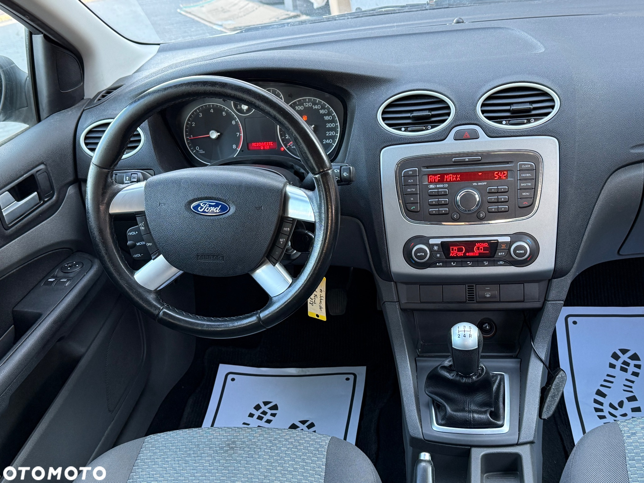 Ford Focus 1.6 16V Style+ - 7