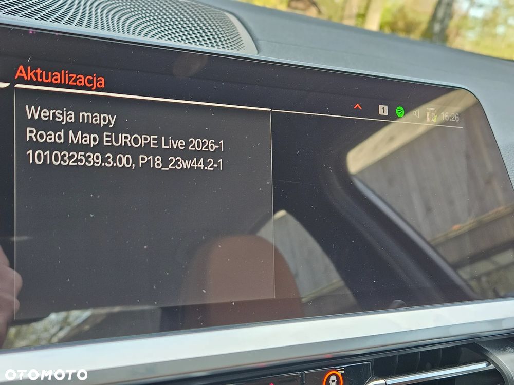 BMW Seria 3 M340i xDrive - 11
