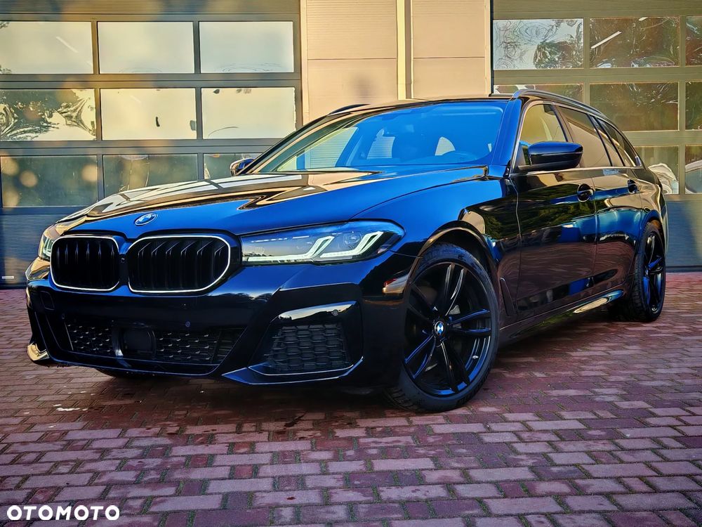 BMW Seria 5 520d Sport Line - 2