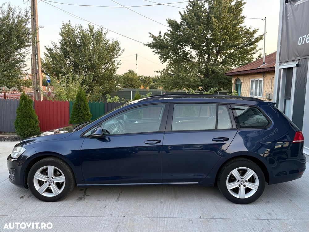 Volkswagen Golf 1.6 TDI BlueMotion Technology Cup - 4