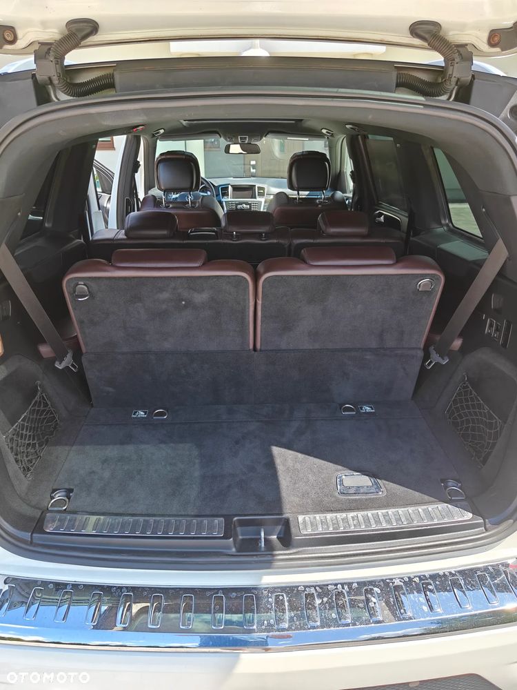 Mercedes-Benz GL - 21