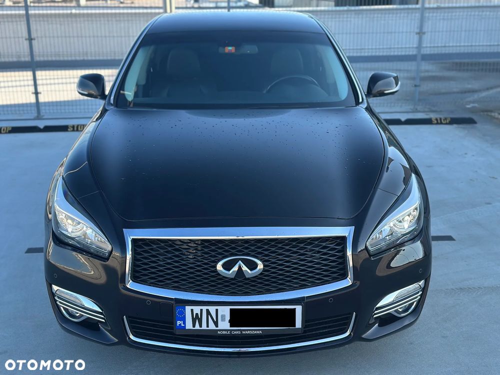 Infiniti Q70 2.2d Premium Executive - 1
