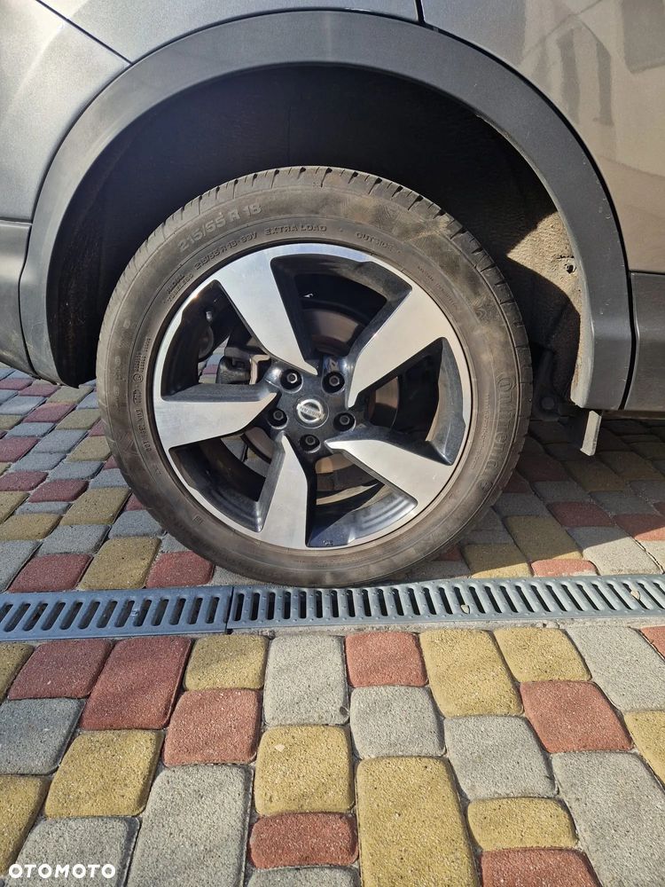 Nissan Qashqai - 8