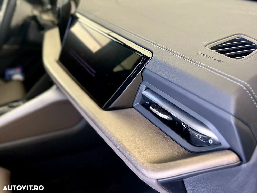 Audi Q5 Sportback - 32