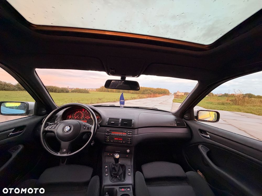 BMW Seria 3 320d - 25