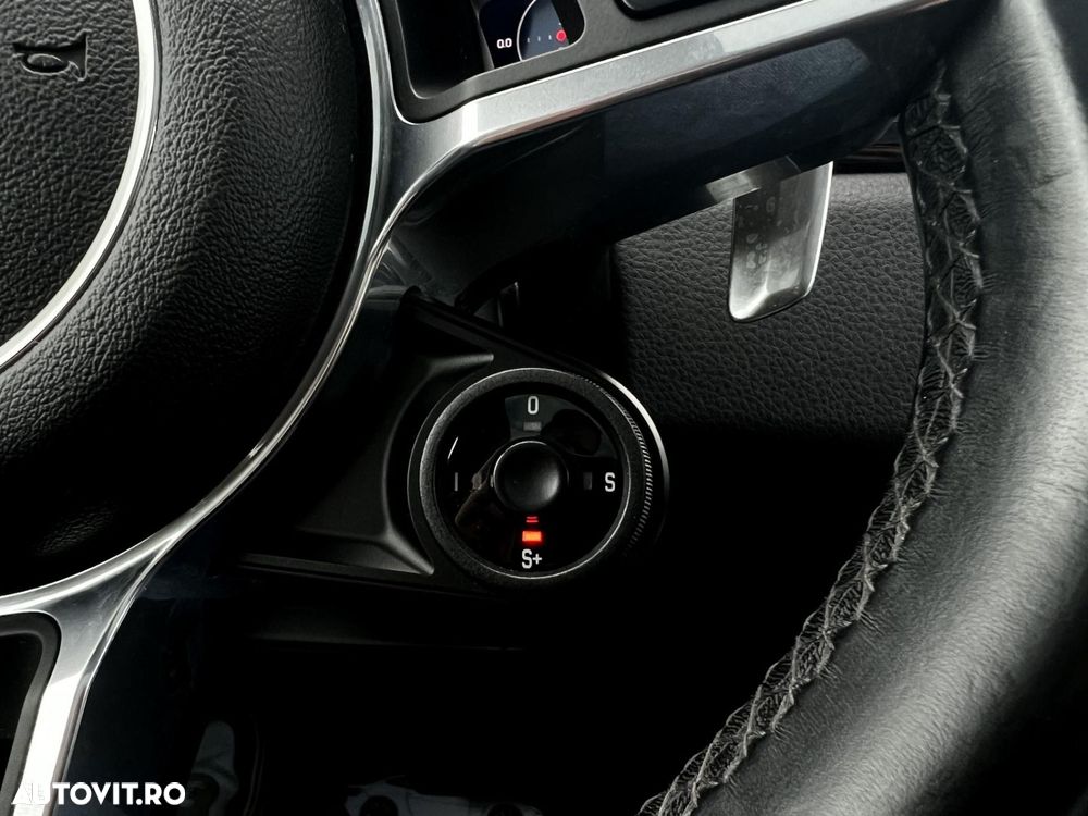 Porsche Cayenne - 37