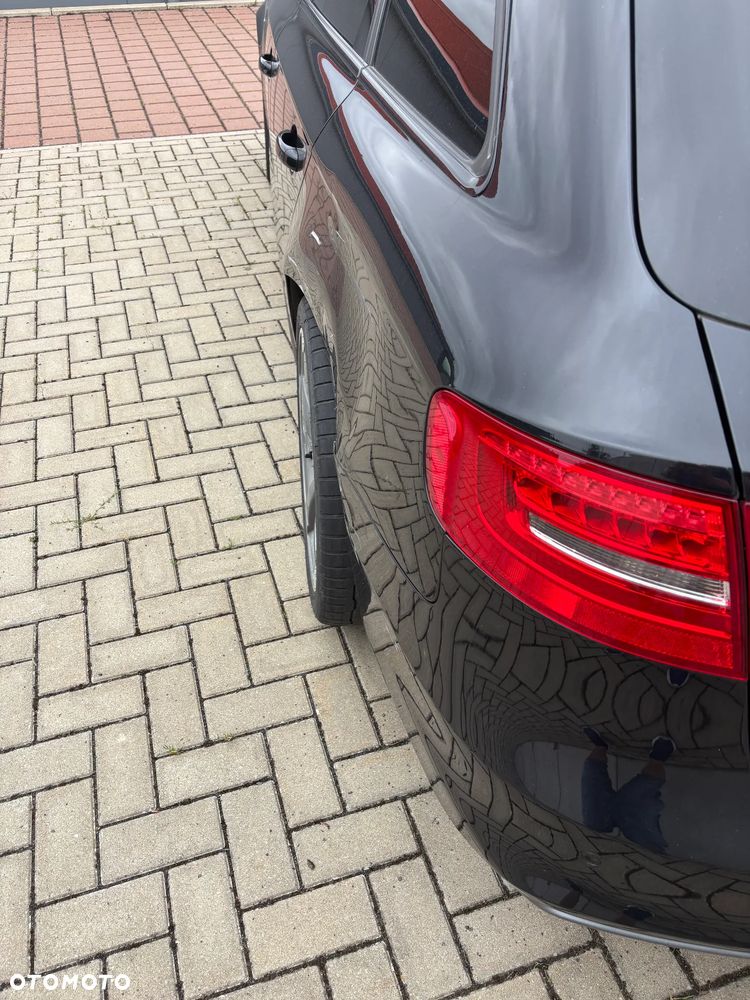 Audi A4 Avant 2.0 TDI DPF clean diesel quattro S tronic S line Sportpaket - 12
