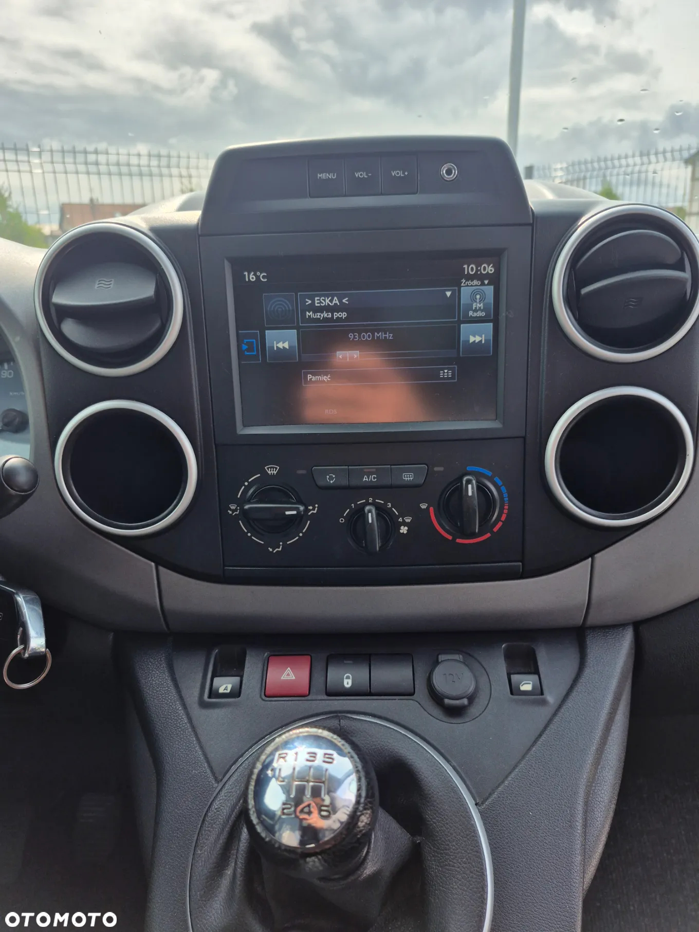 Peugeot Partner 1.6 BlueHDi Outdoor S&S - 18
