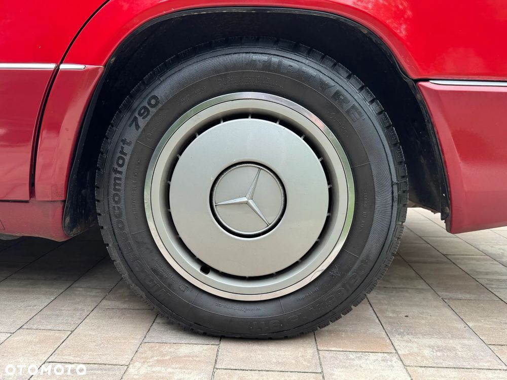 Mercedes-Benz W124 (1984-1993) ver-260-se - 2