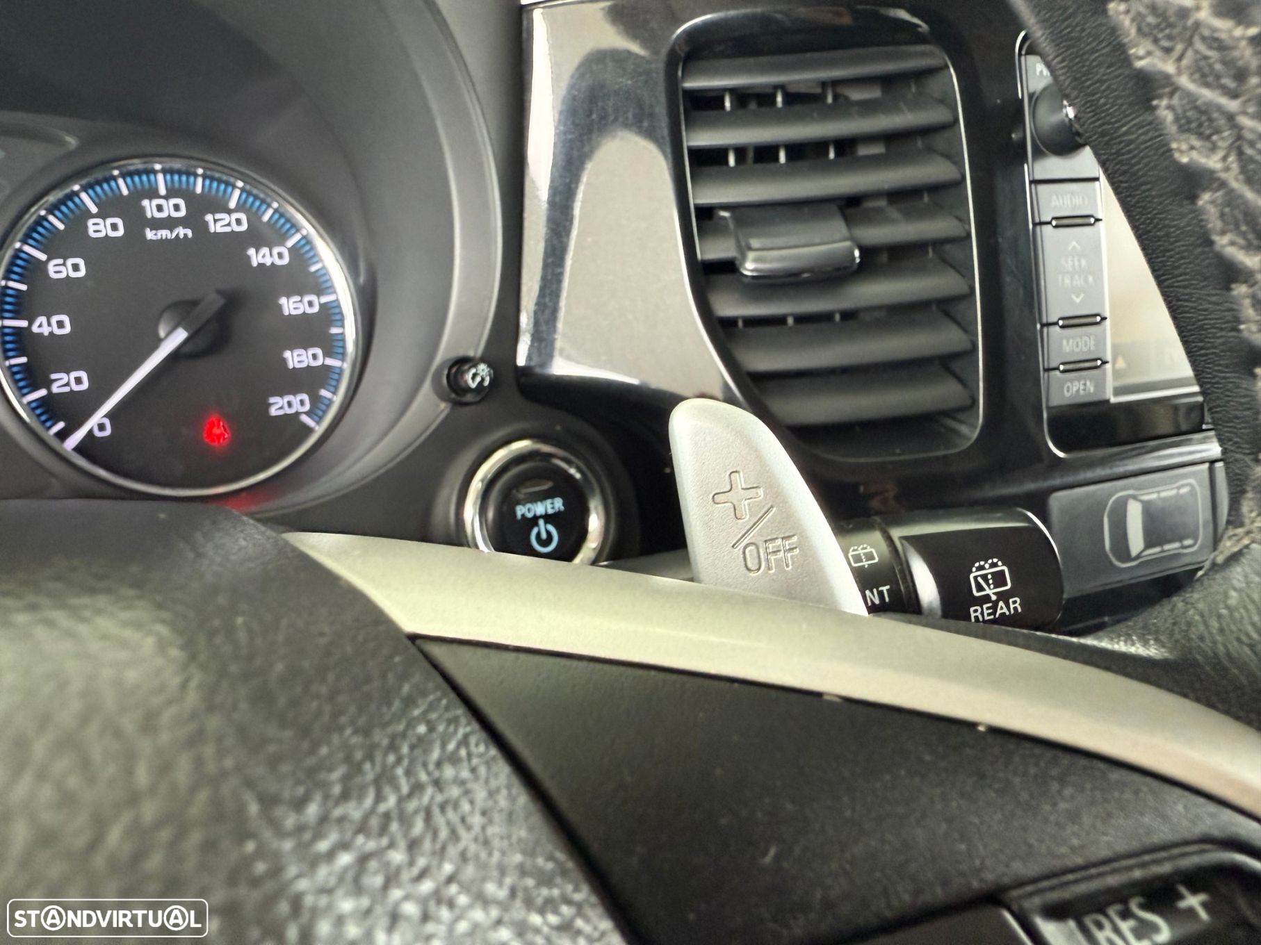 Mitsubishi Outlander 2.0 PHEV Intense Navi - 14