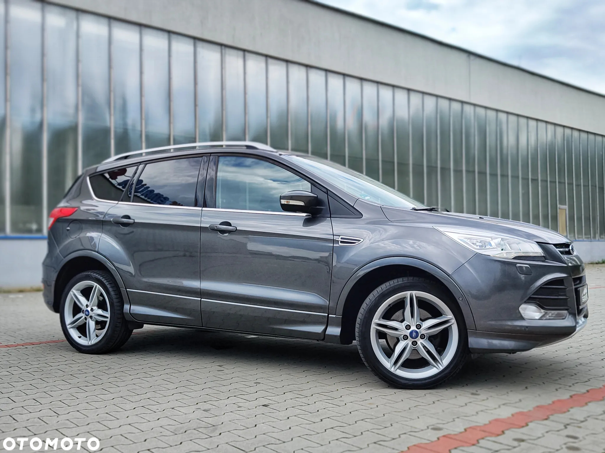 Ford Kuga 2.0 TDCi 4x4 Individual - 13
