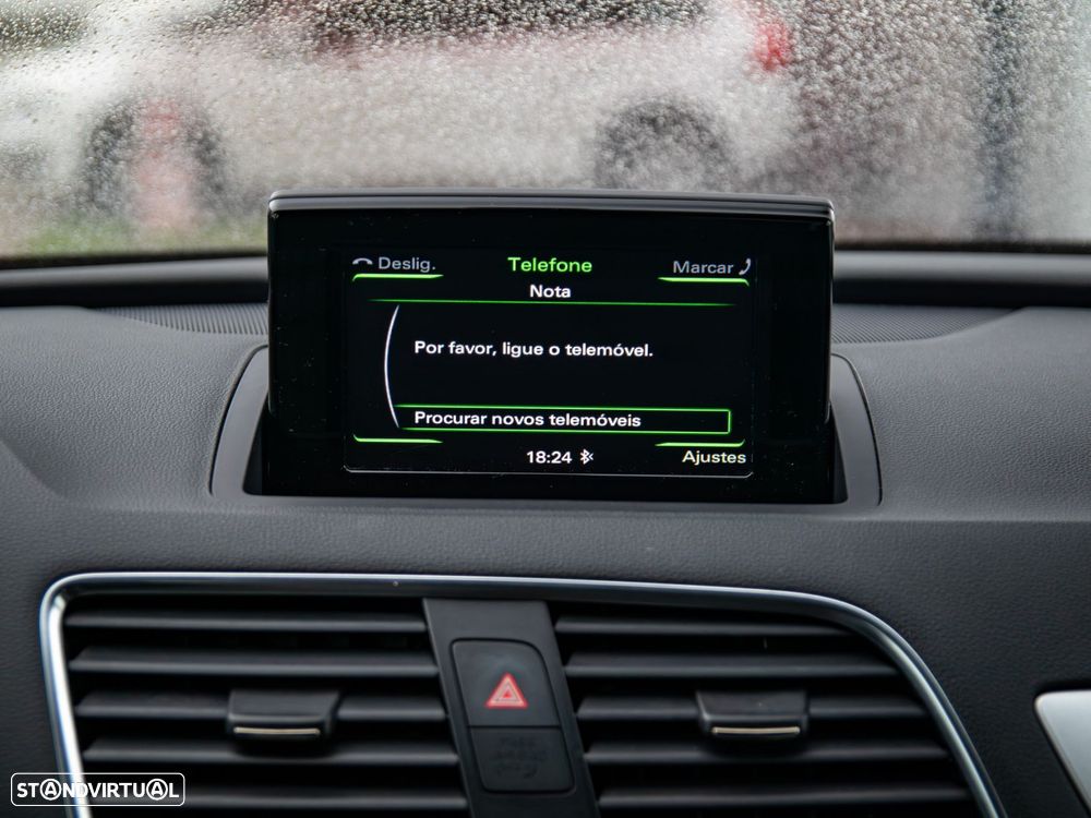 Audi Q3 2.0 TDI S-line - 28