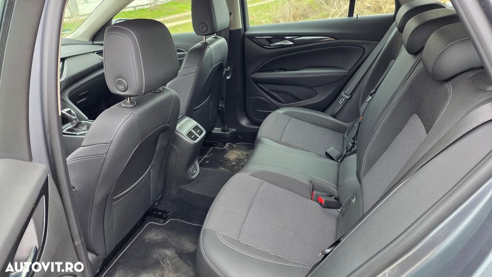 Opel Insignia 1.5 Turbo Start/Stop Edition - 9