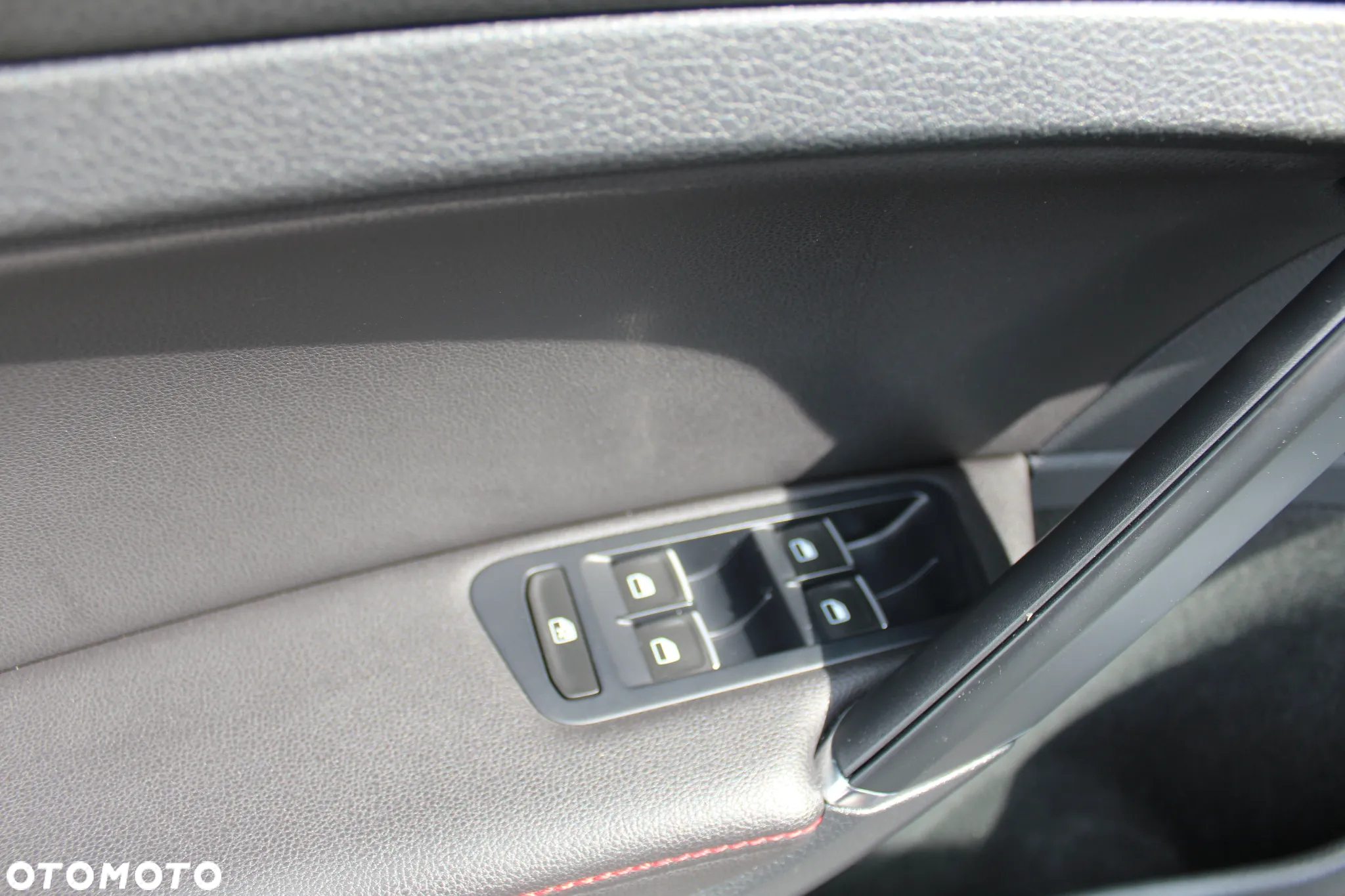 Volkswagen Golf VII 2.0 TSI BMT GTI DSG - 14