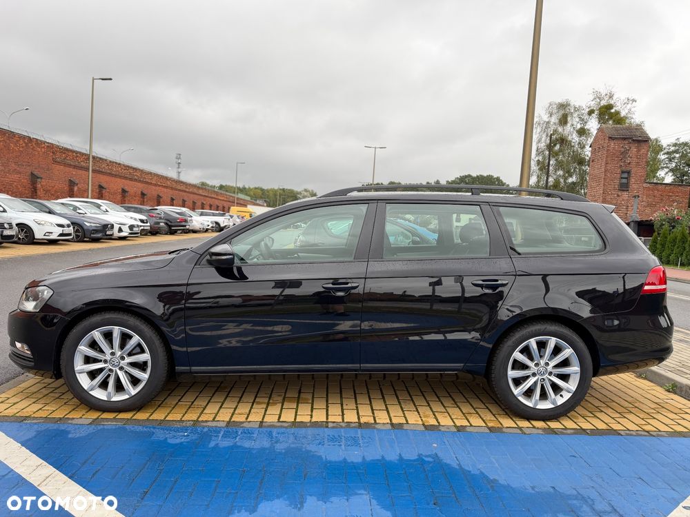 Volkswagen Passat 2.0 TDI BlueMotion Technology Comfortline - 5