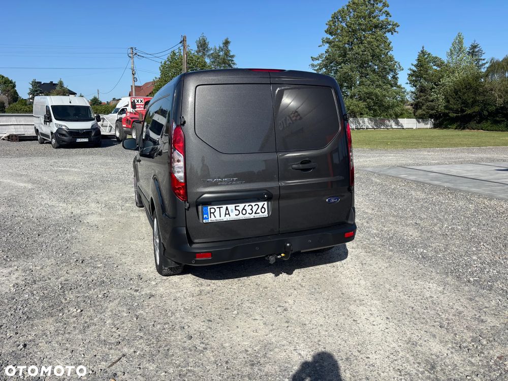 Ford Transit Connect - 6