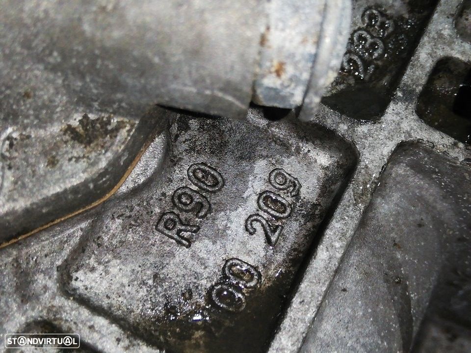 CAIXA VELOCIDADES OPEL MERIVA A LIMUSINA 2004 -400209 - 2