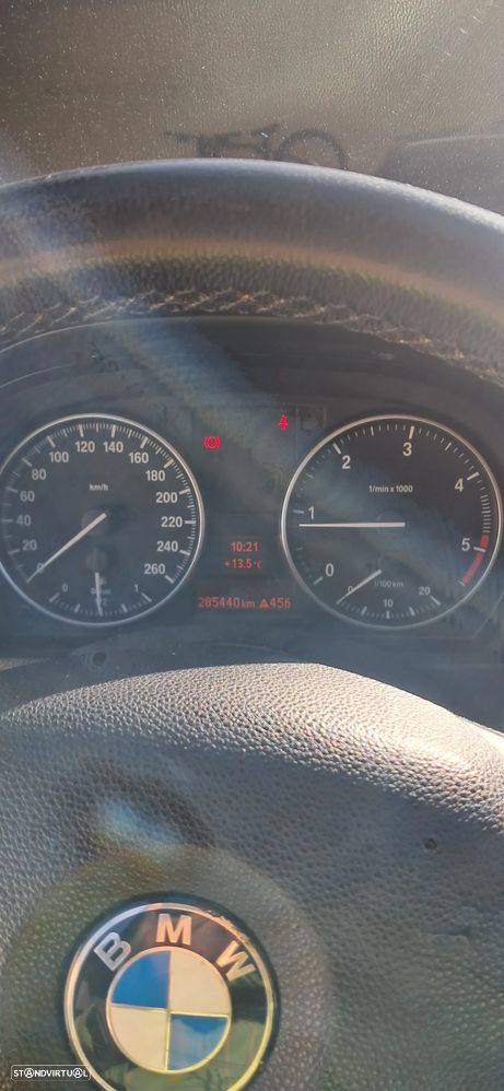 BMW 318 d Navigation - 9