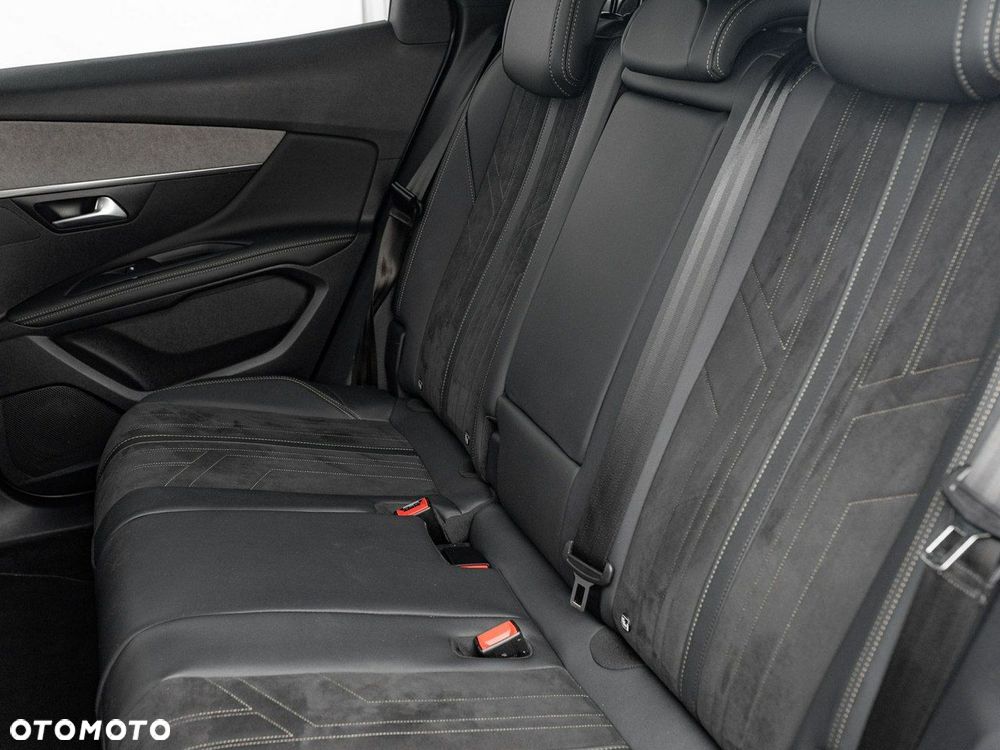Peugeot 3008 1.5 BlueHDi GT S&S EAT8 - 32