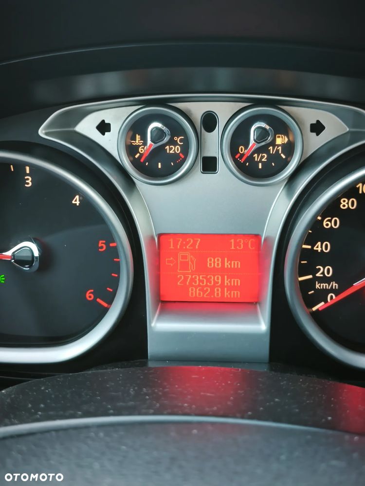 Ford Focus 1.8 TDCi Ambiente - 13