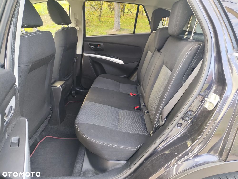 Suzuki SX4 S-Cross 1.6 VVT 4x4 Comfort - 10