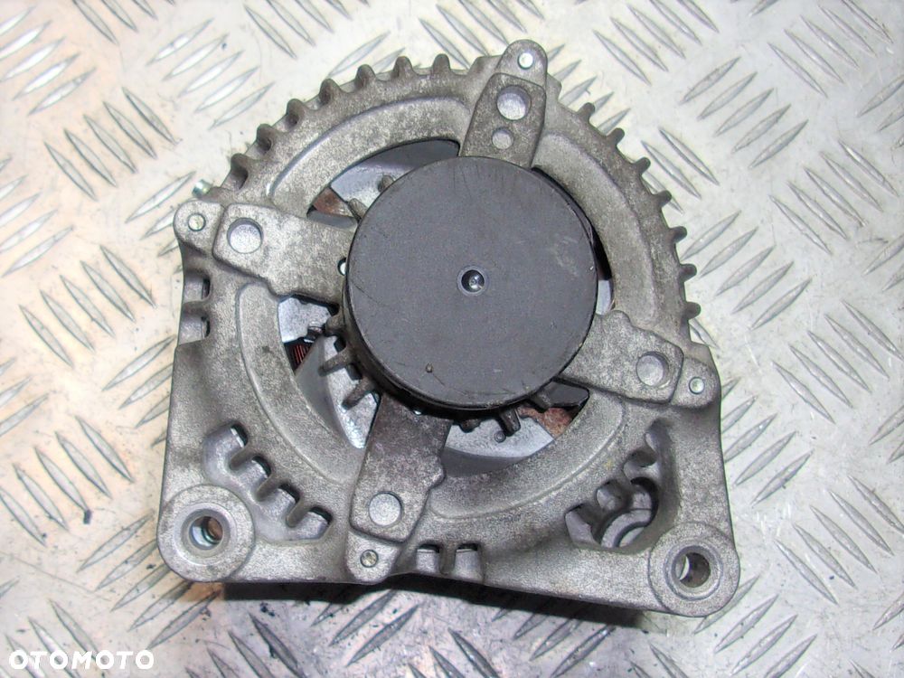 Fiesta MK6 Focus MK3 B Max Transit Courier - alternator 1.0 - 1