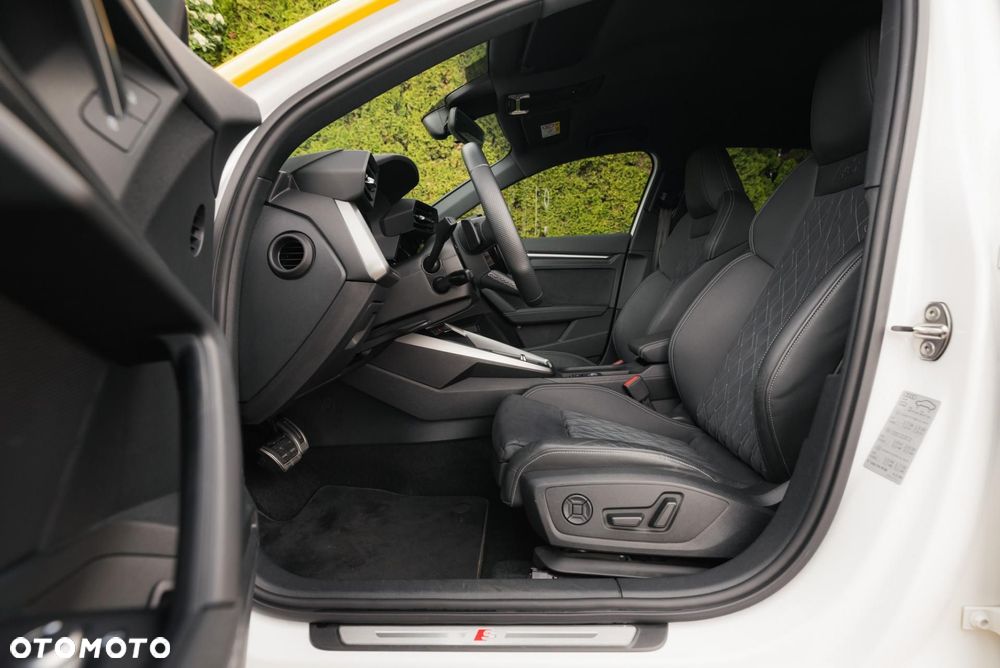 Audi S3 Sportback TFSI Quattro S tronic - 14