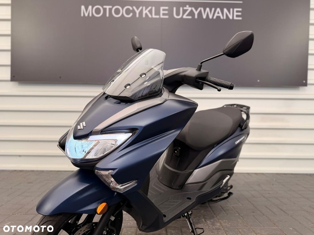 Suzuki Burgman - 15