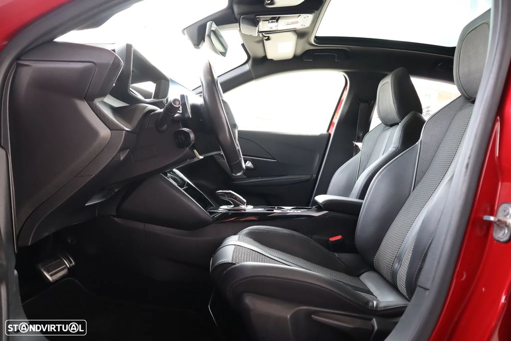Peugeot 208 PureTech 100 EAT8 GT Pack - 18
