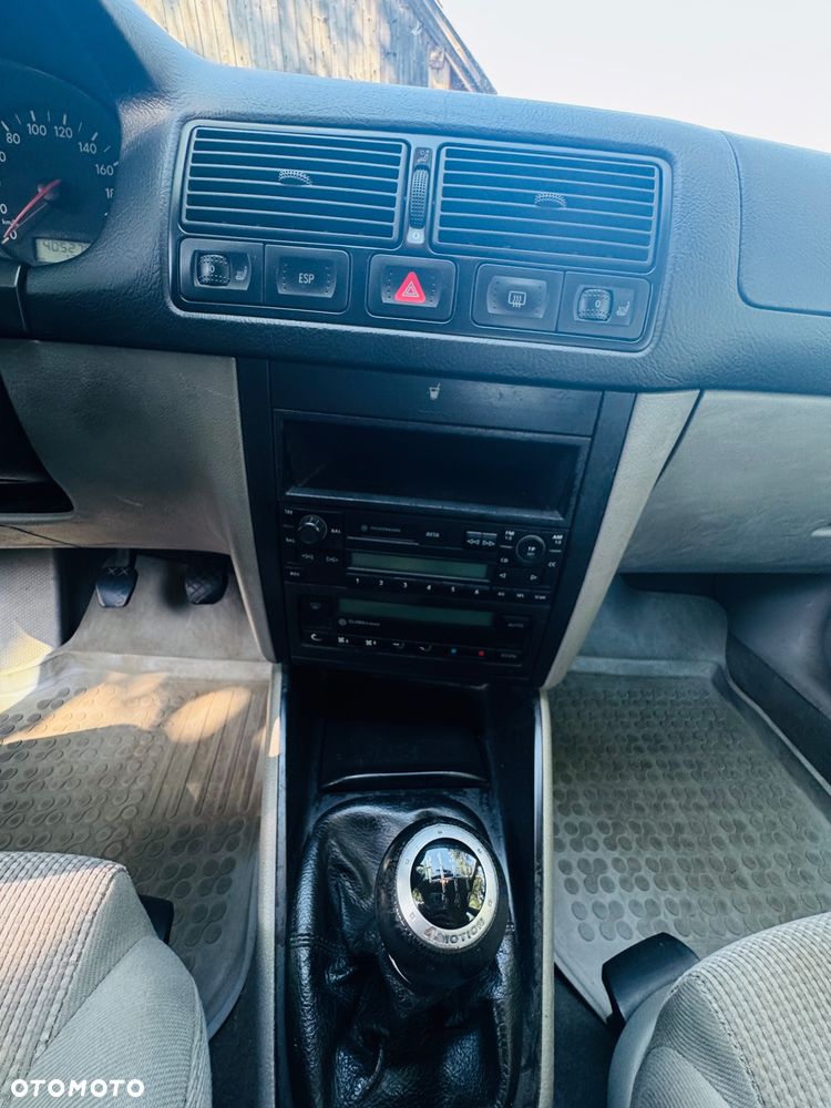 Volkswagen Golf 1.9 TDI 4Mot - 16