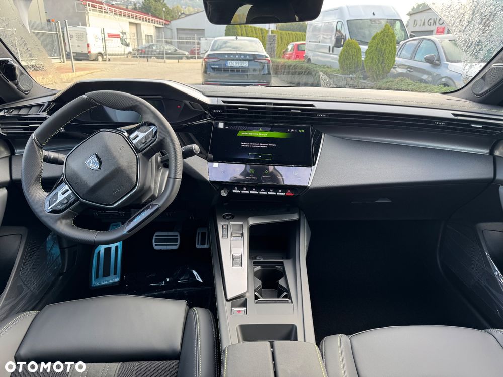 Peugeot 408 HYBRID 145 e-DSC6 GT Exclusive - 8