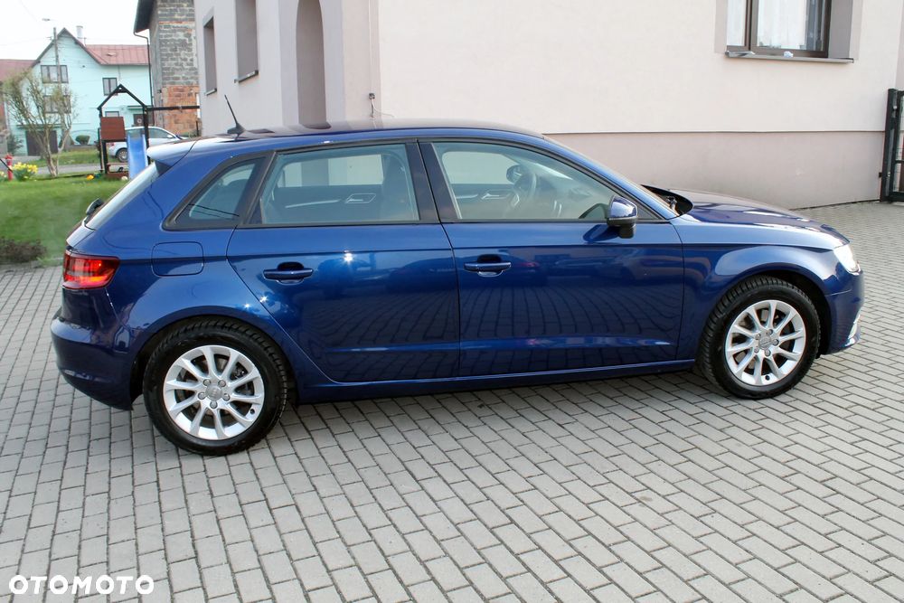Audi A3 Sportback 1.8 TFSI S tronic Ambiente - 7