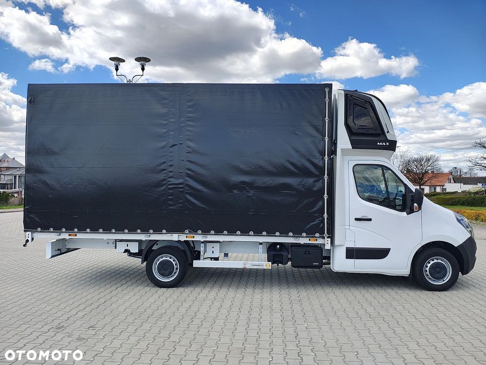 Opel Movano 10 palet * firanka - 7