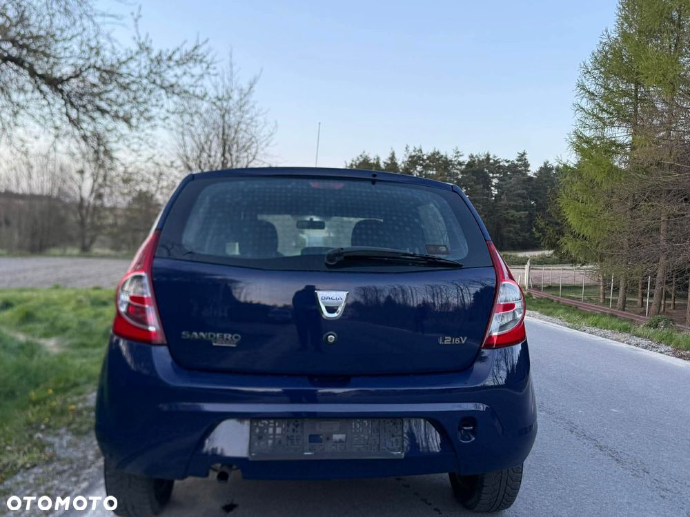 Dacia Sandero 1.2 16V Laureate - 7