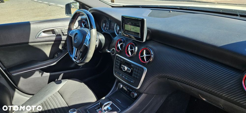 Mercedes-Benz Klasa A 45 AMG 4-Matic - 15