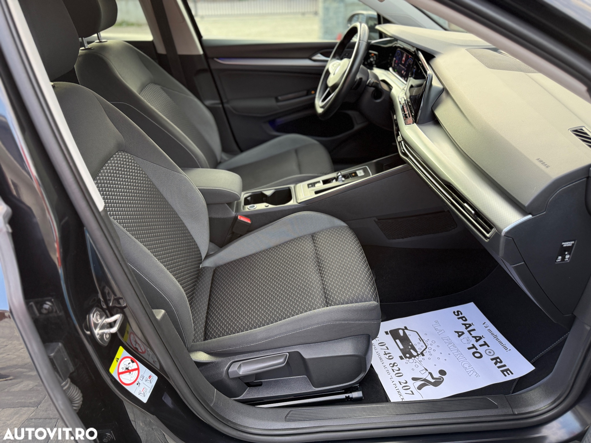 Volkswagen Golf Variant 2.0 TDI SCR DSG Active - 20
