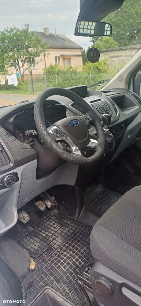 Ford Transit - 6