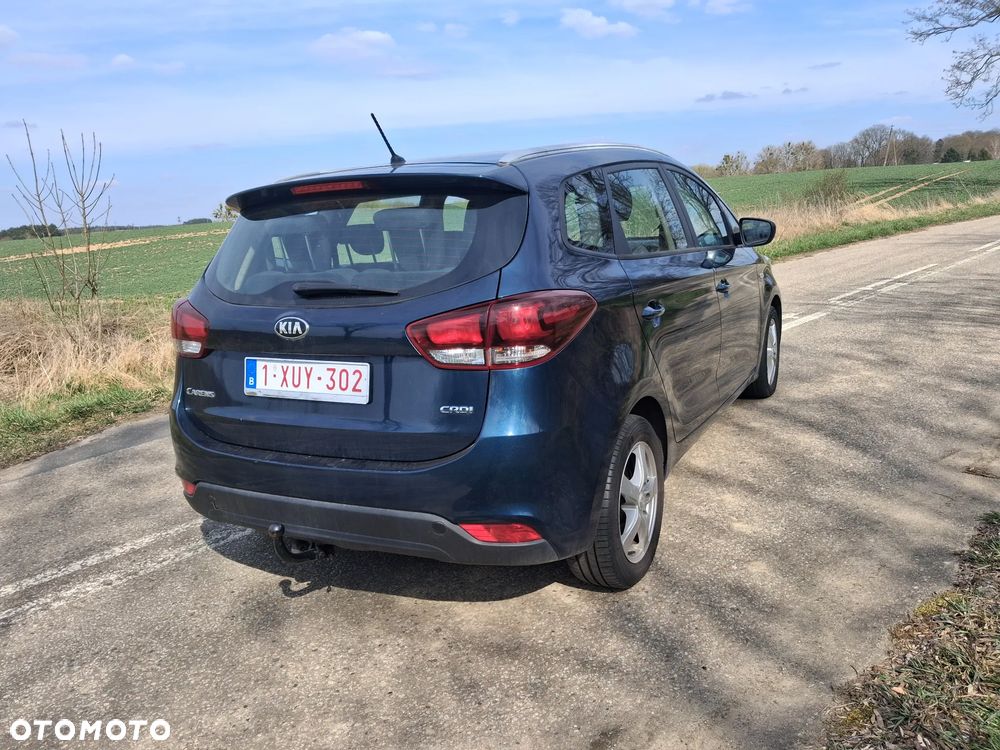 Kia Carens 1.7 CRDi 115 Dream-Team Edition - 13