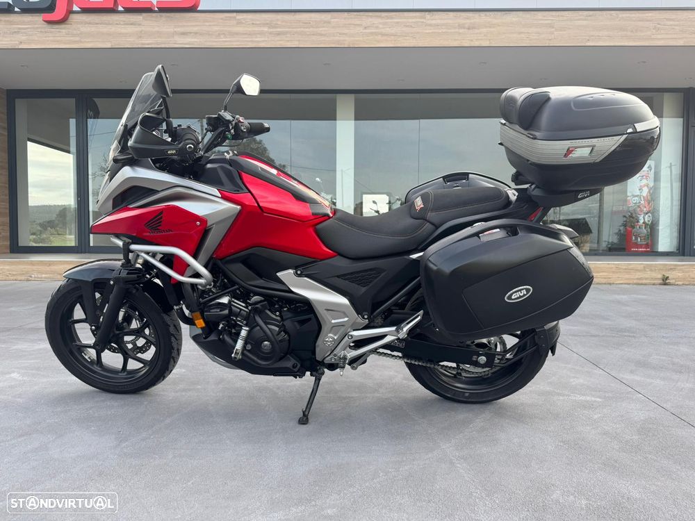 Honda NC750X DCT - 2