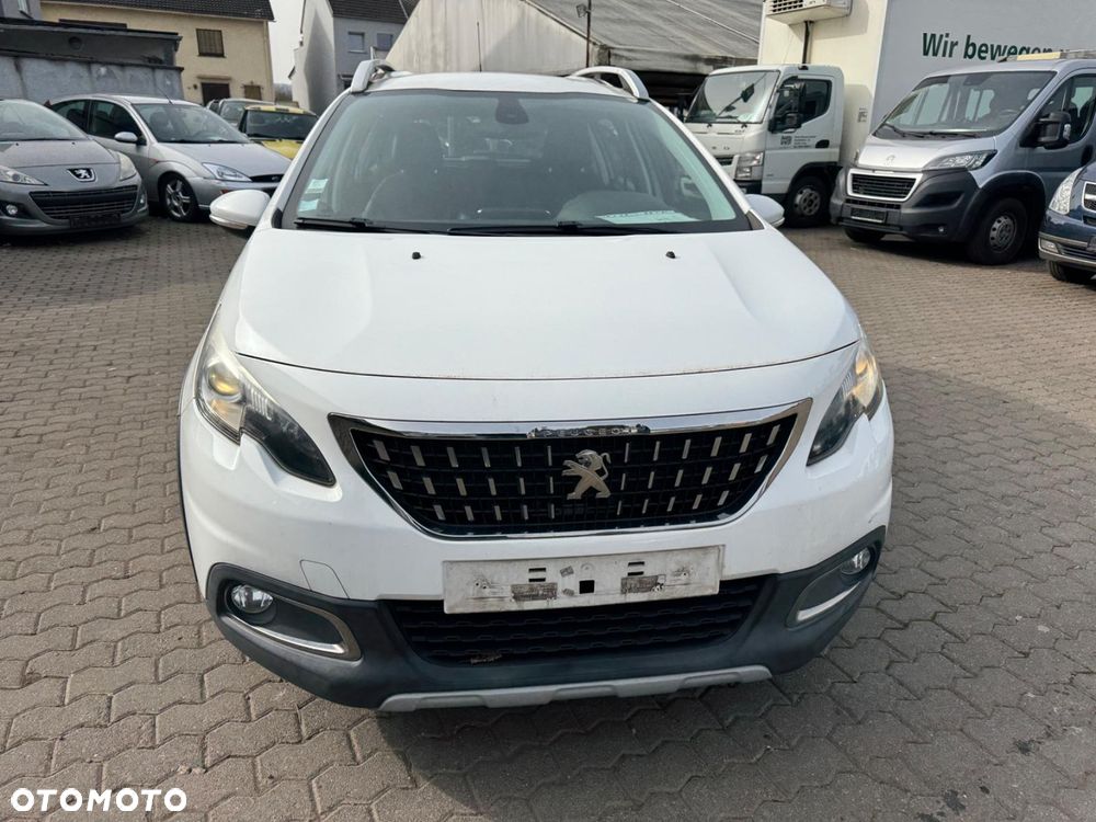 Peugeot 2008 PureTech 110 Stop&Start Allure - 2