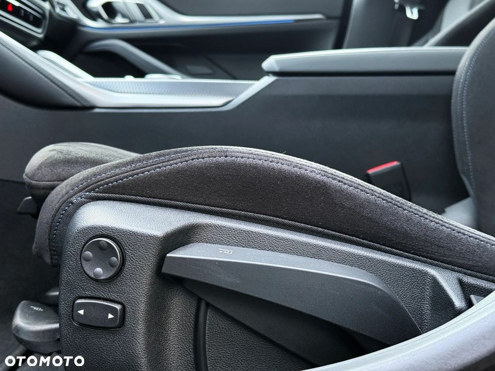 BMW Seria 4 430i xDrive M Sport - 29