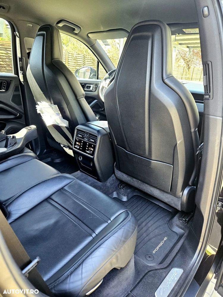 Porsche Cayenne Standard - 17