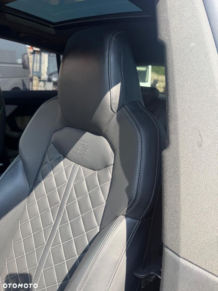 Audi Q8 50 TDI mHEV Quattro Tiptronic - 8