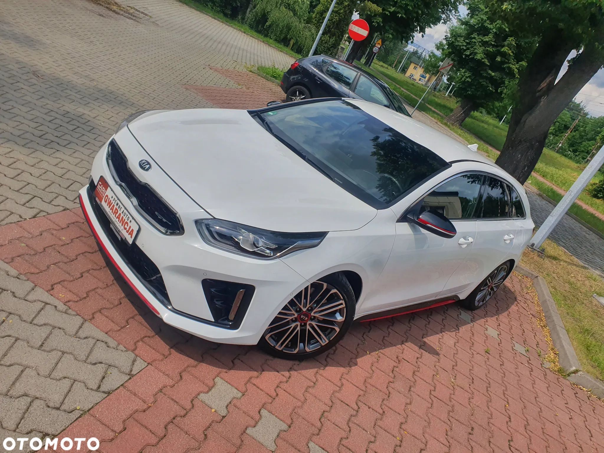 Kia ProCeed 1.6 T-GDI GT DCT - 1