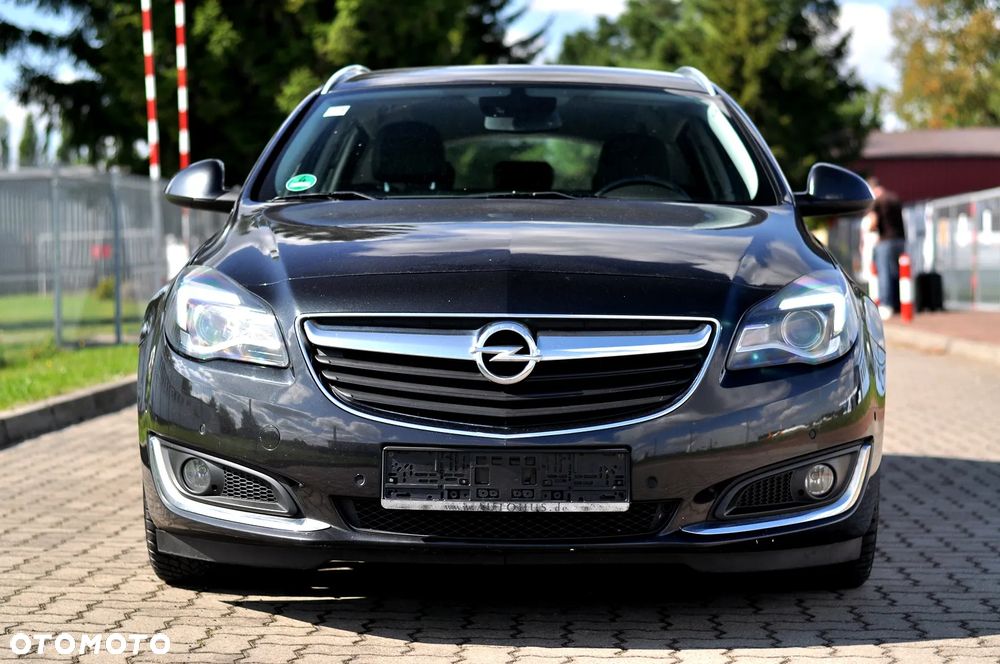 Opel Insignia - 10