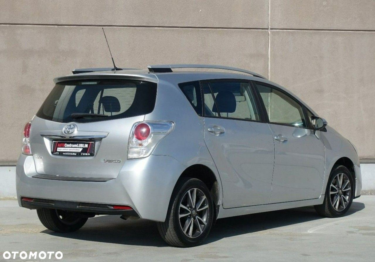 Toyota Verso - 12