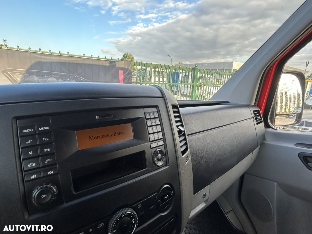 Mercedes-Benz Sprinter DOKA 5 LOCURI 316 CDI - 26