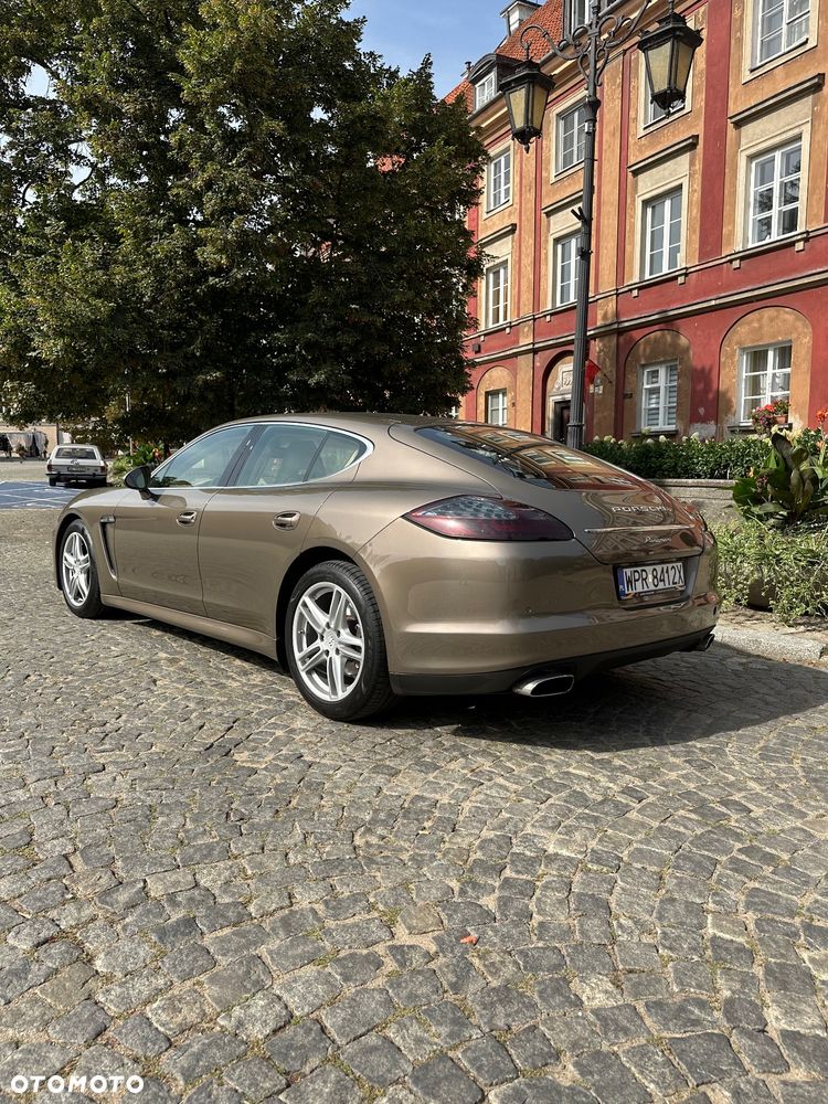Porsche Panamera PDK - 3